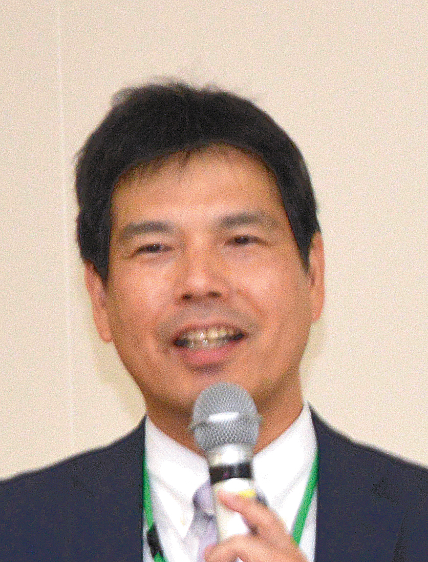 藤田英二氏