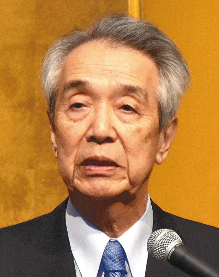 伊吹文明氏